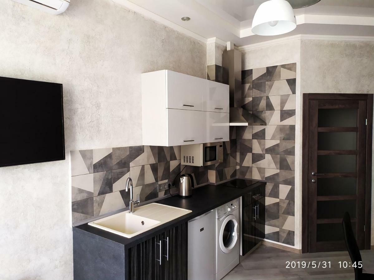 Миконос 2 Apartment Odesa Exterior photo